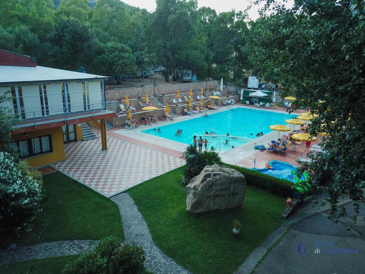 Villaggio Camping Golfo Di Arzachena Cannigione Exterior foto